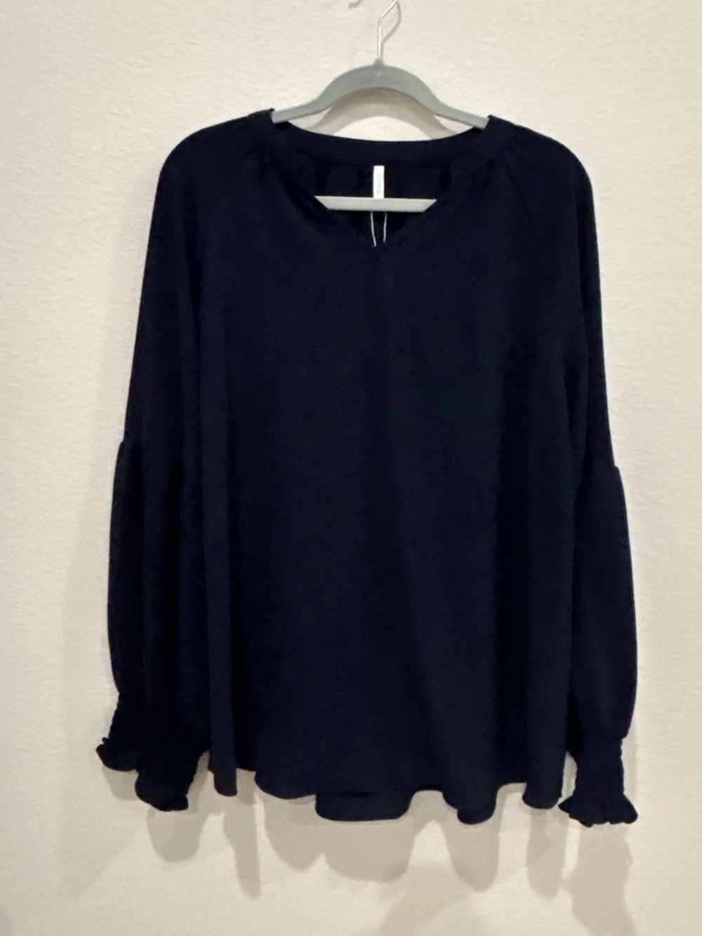 Women's Navy V-Neck Balloon Sleeve Blouse